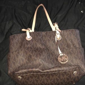 Michael kors handbag